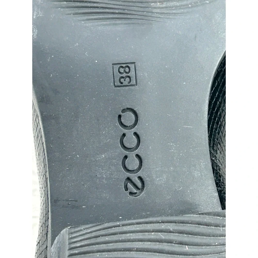 ECCO Black Snakeskin Embossed Leather Ankle‎ Boots Side Zip EU 38 US 7-7.5